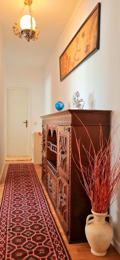 Station House Apartment Braga Bagian luar foto
