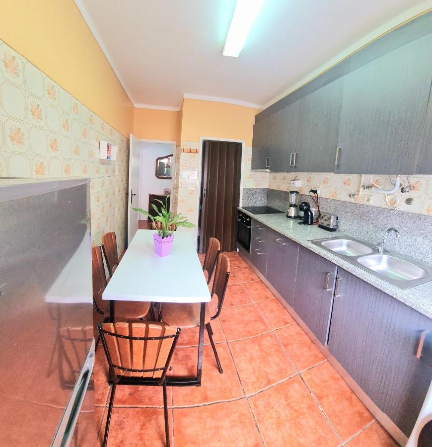 Station House Apartment Braga Bagian luar foto